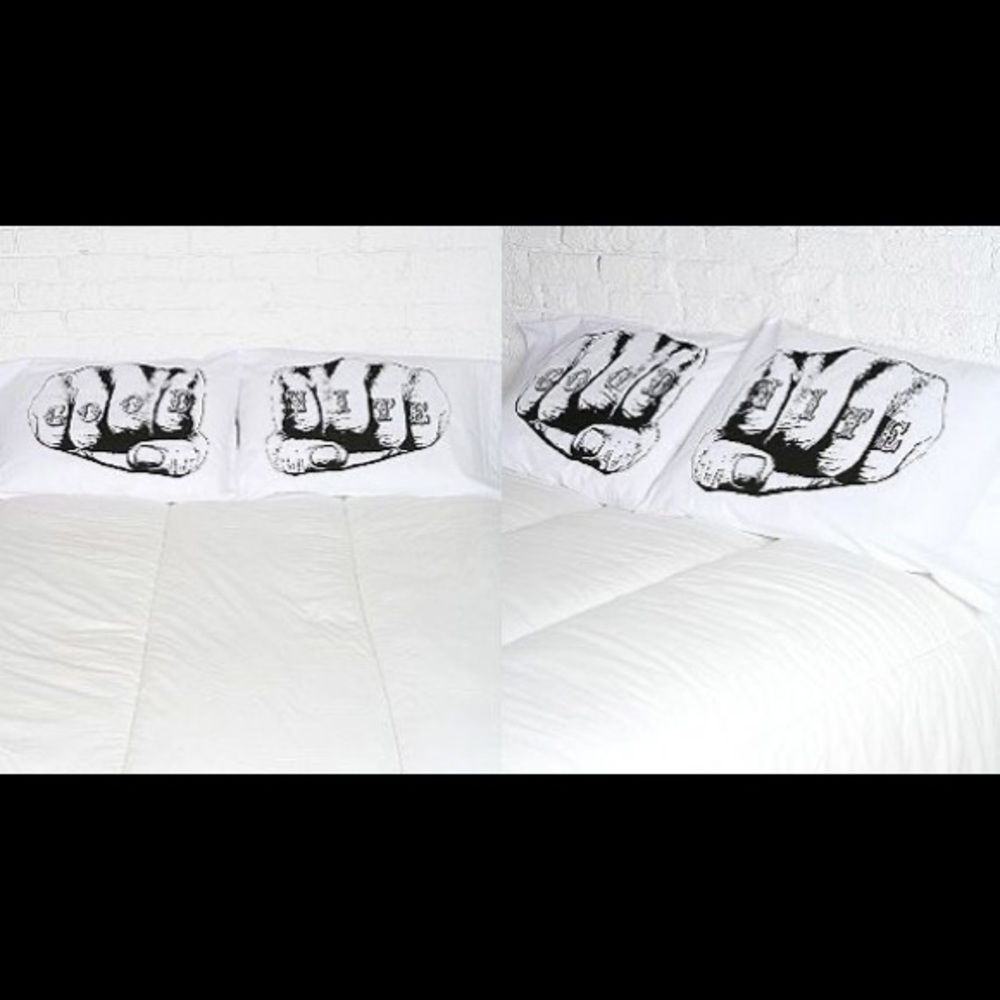 Urban Outfitters Good Nite Pillowcase Set *NEW*